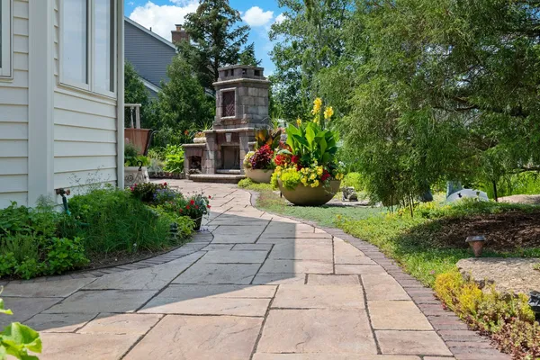 $532,000 | 877 Elm Street, Sugar Grove, IL 60554