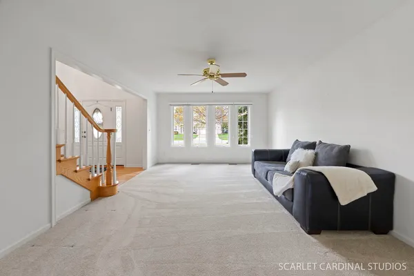 $532,000 | 877 Elm Street, Sugar Grove, IL 60554