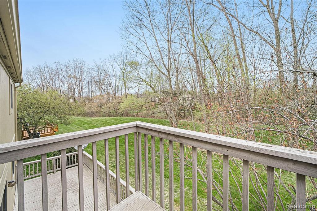 2139 Rochelle Park Drive, Unit 73 Rochester Hills, MI 48309 - Photo 20 of 34