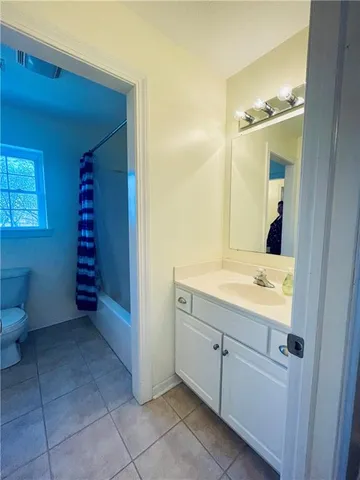 $425,000 | 810 Arrowhead Circle, Maryville, MO 64468