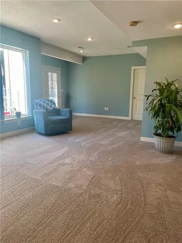 $425,000 | 810 Arrowhead Circle, Maryville, MO 64468