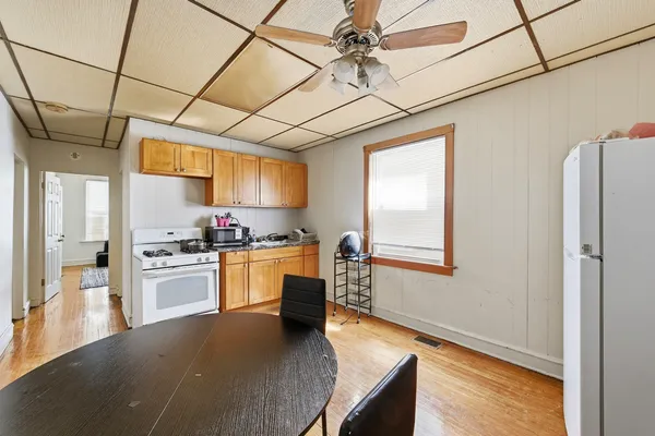 $189,900 | 8360 South Baker Avenue, Chicago, IL 60617