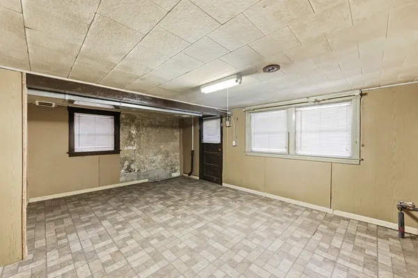 $189,900 | 8360 South Baker Avenue, Chicago, IL 60617