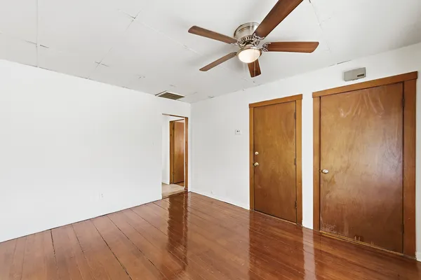 $189,900 | 8360 South Baker Avenue, Chicago, IL 60617