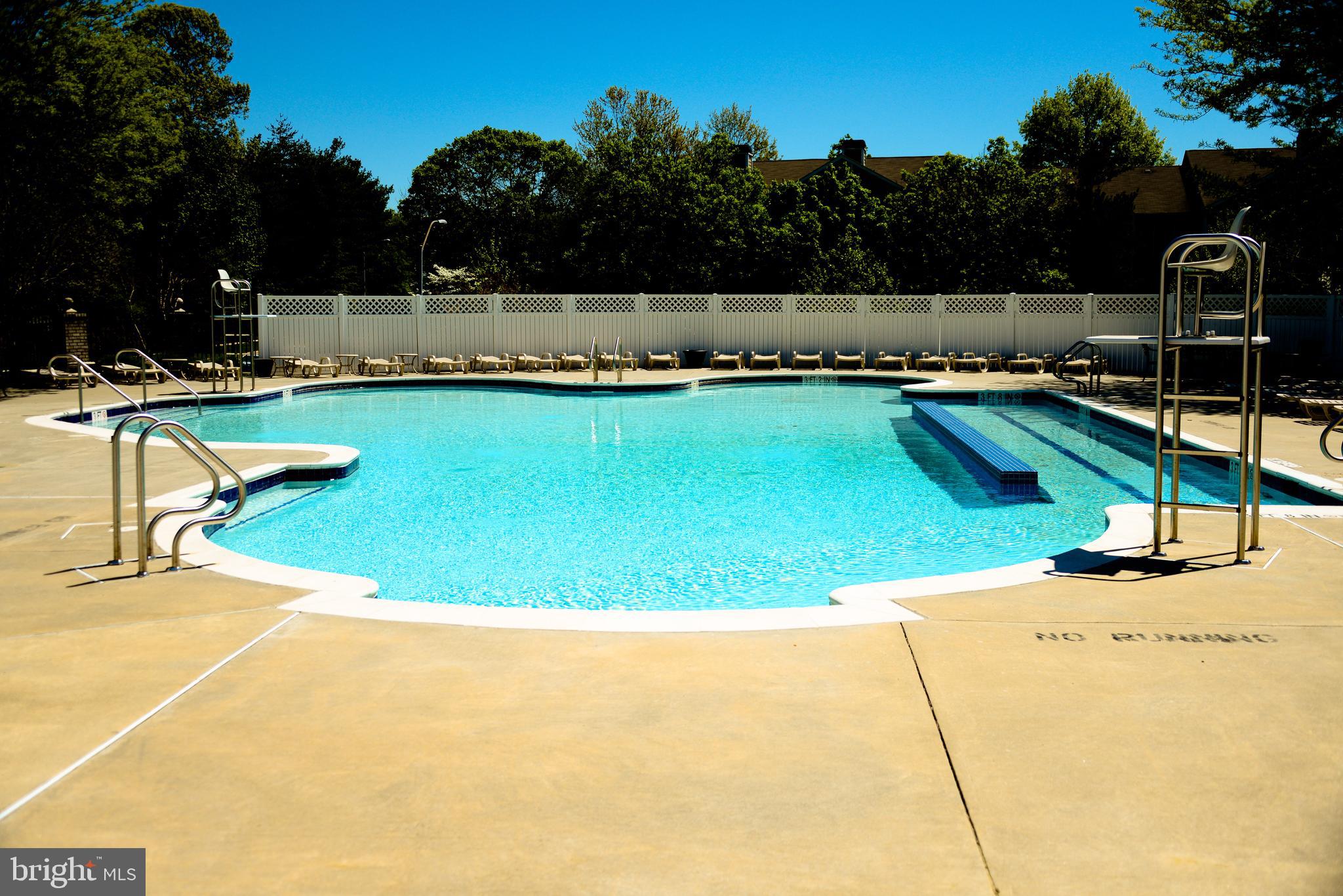 13603 Sir Thomas Way, Unit 2B33 Silver Spring, MD 20904 - Photo 29 of 31 Community In-ground Pool