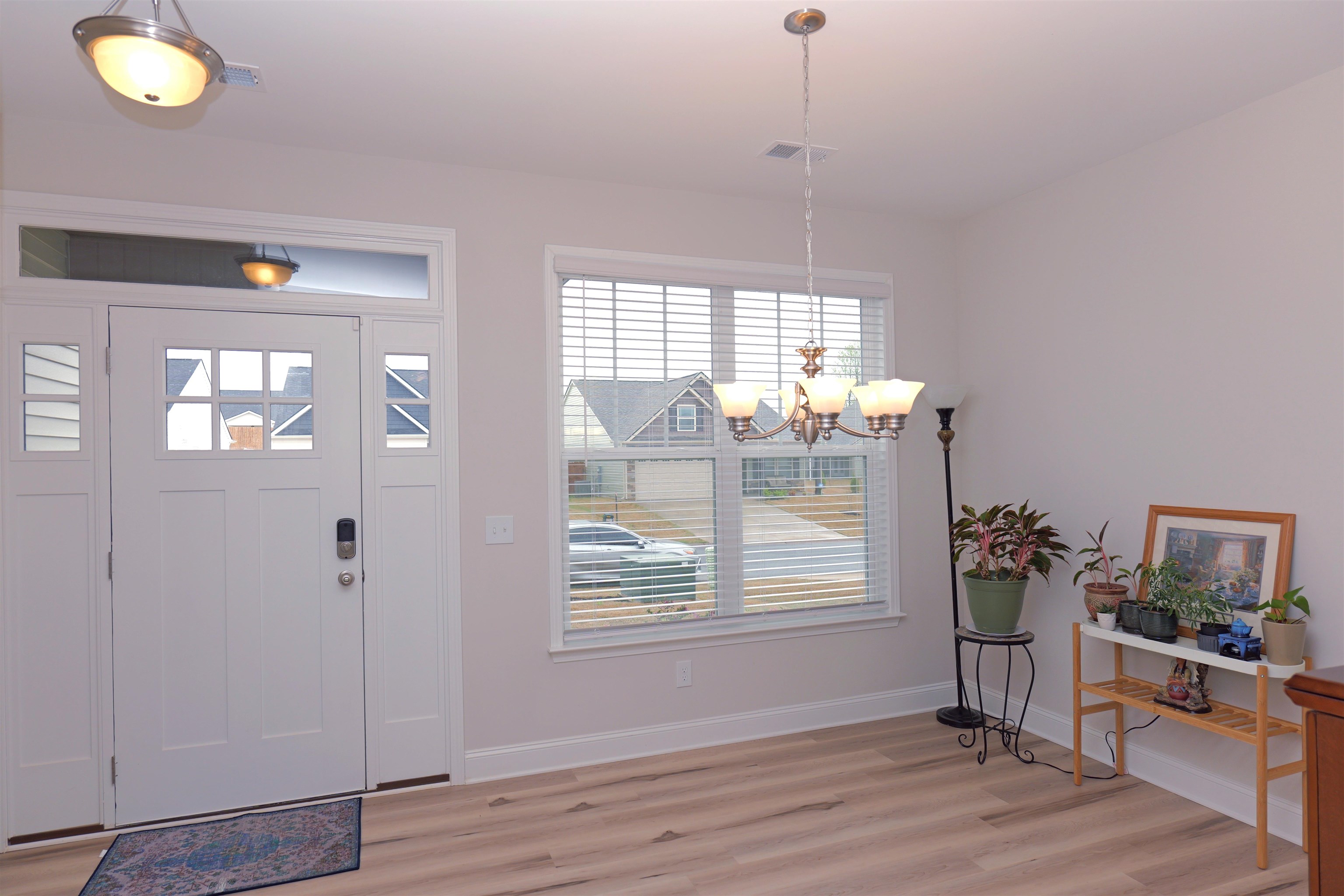 2054 Lachaise Lane Moore, SC 29369 - Photo 5 of 16