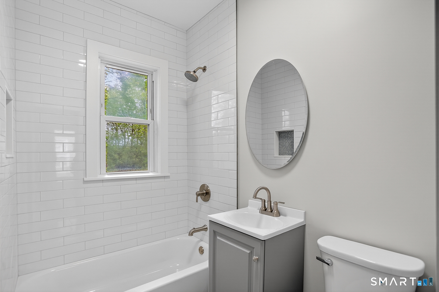95 Parrott Avenue Bridgeport, CT 06606 - Photo 16 of 25