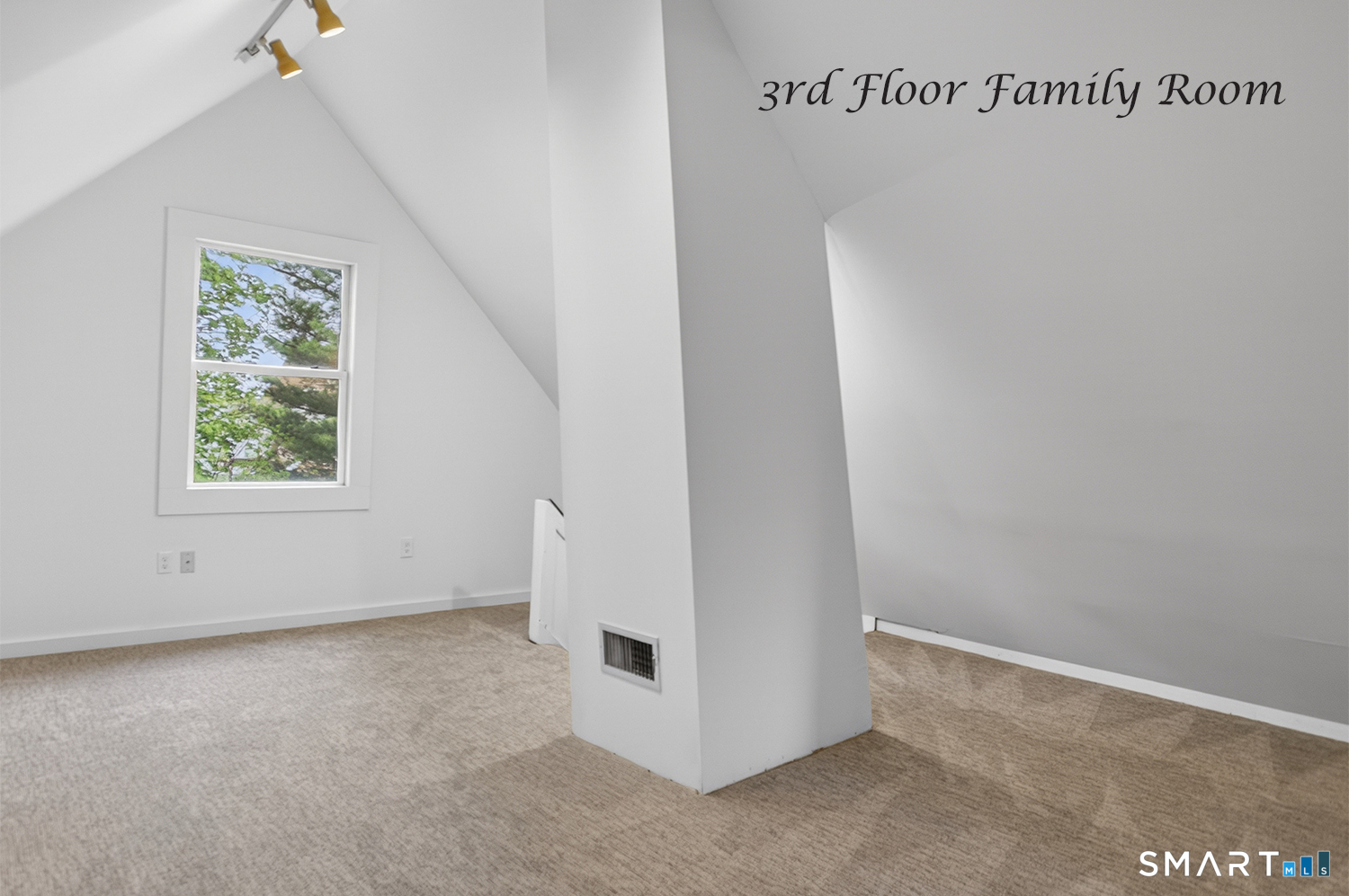 95 Parrott Avenue Bridgeport, CT 06606 - Photo 21 of 25