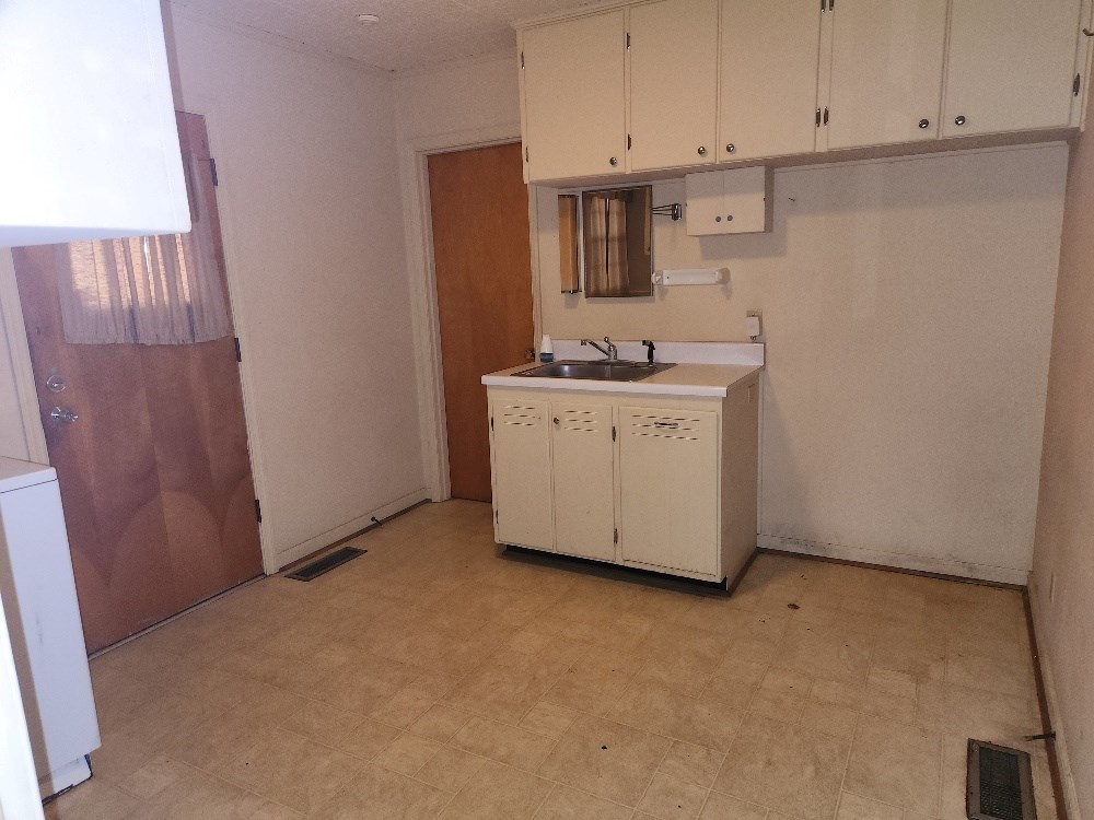 2232 Denton Road Dothan, AL 36303 - Photo 11 of 28