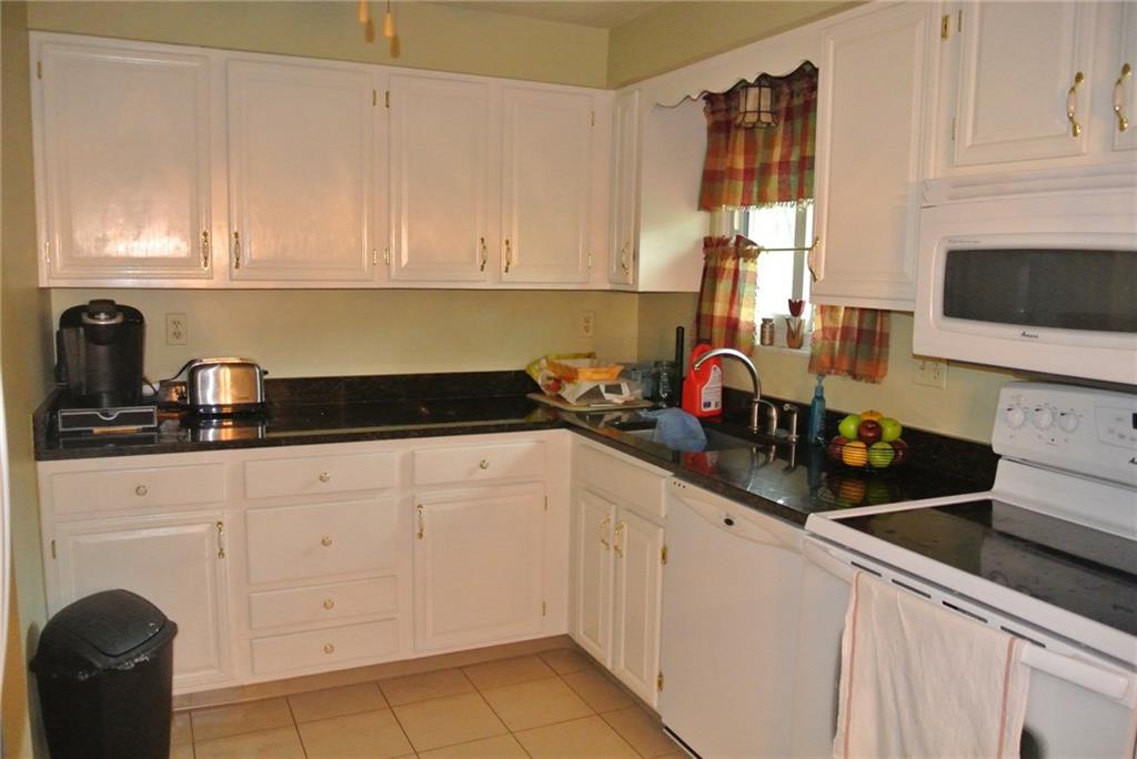 163 MacBeth Drive Lower Burrell, PA 15068 - Photo 16 of 23