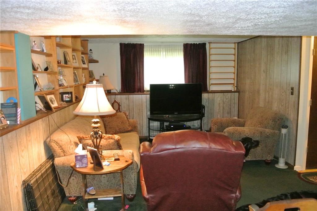 163 MacBeth Drive Lower Burrell, PA 15068 - Photo 19 of 23