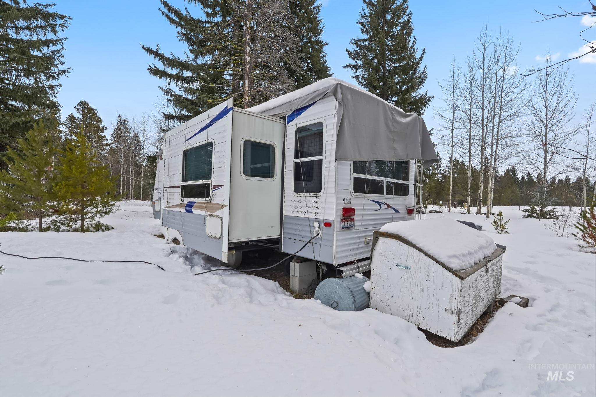 881 West Roseberry Road Donnelly, ID 83615 - Photo 15 of 24 View of snow covered structure