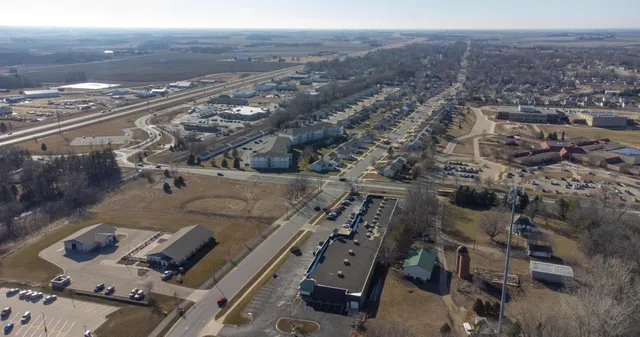 $1,900,000 | Xxx Xxx 4th Street, Byron, MN 55920