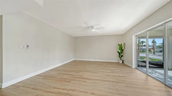 $495,000 | 101 Whispering Sands Drive, Unit 107, Sarasota, FL 34242