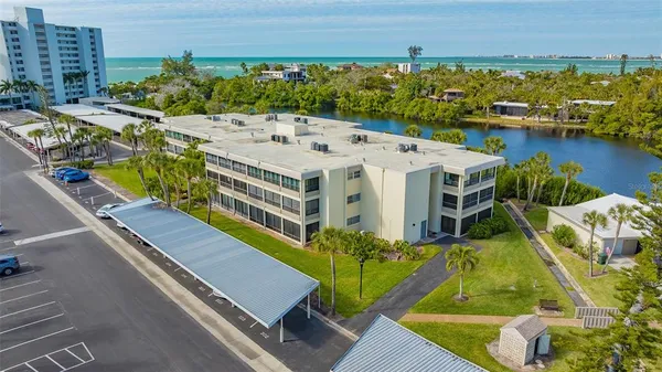 $495,000 | 101 Whispering Sands Drive, Unit 107, Sarasota, FL 34242