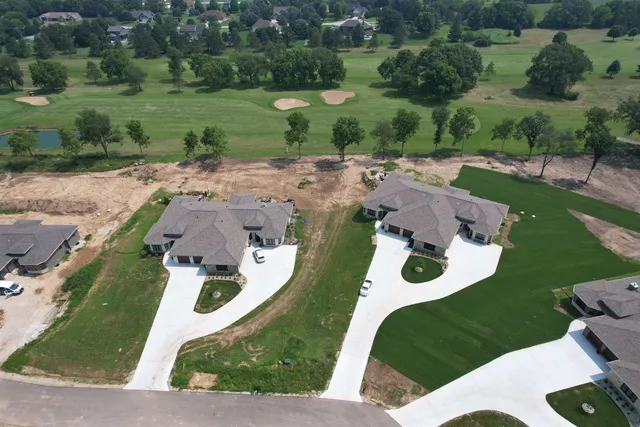 $450,000 | N835 Eagle Rdg Drive, Fort Atkinson, WI 53538