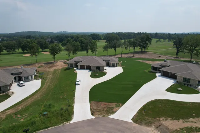 $450,000 | N835 Eagle Rdg Drive, Fort Atkinson, WI 53538