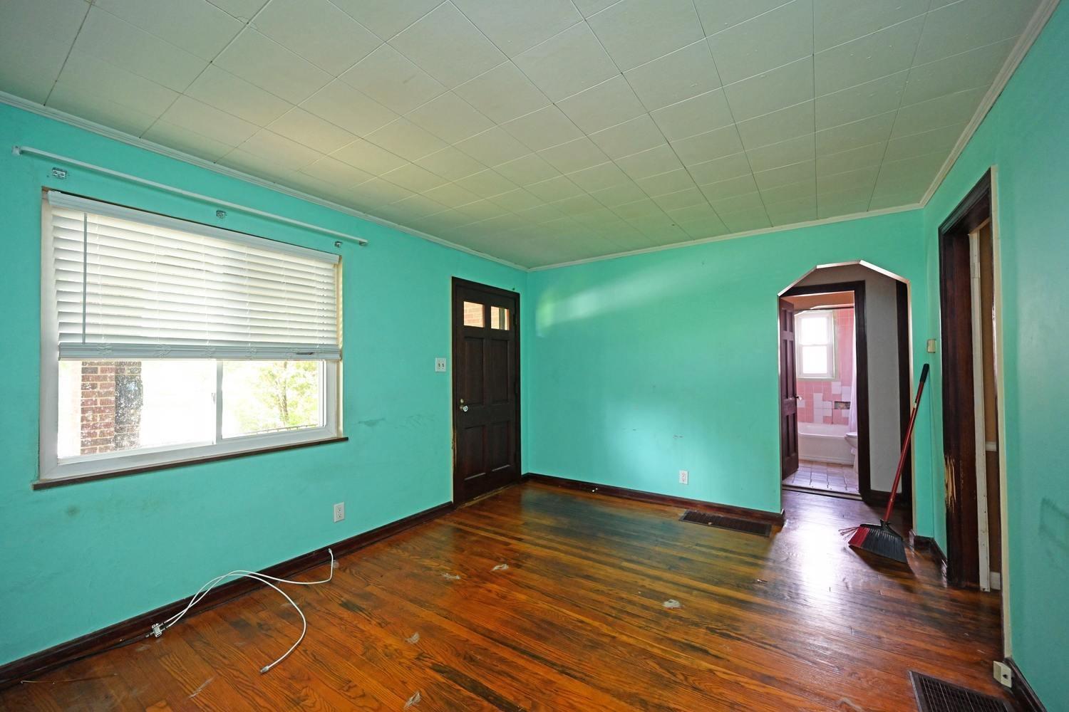 6370 Salem Road Cincinnati, OH 45230 - Photo 8 of 27