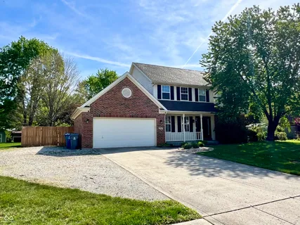 $389,900 | 330 Hollowview Drive, Noblesville, IN 46060