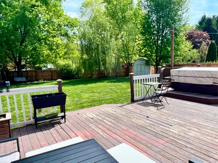 $389,900 | 330 Hollowview Drive, Noblesville, IN 46060
