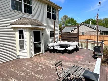 $389,900 | 330 Hollowview Drive, Noblesville, IN 46060