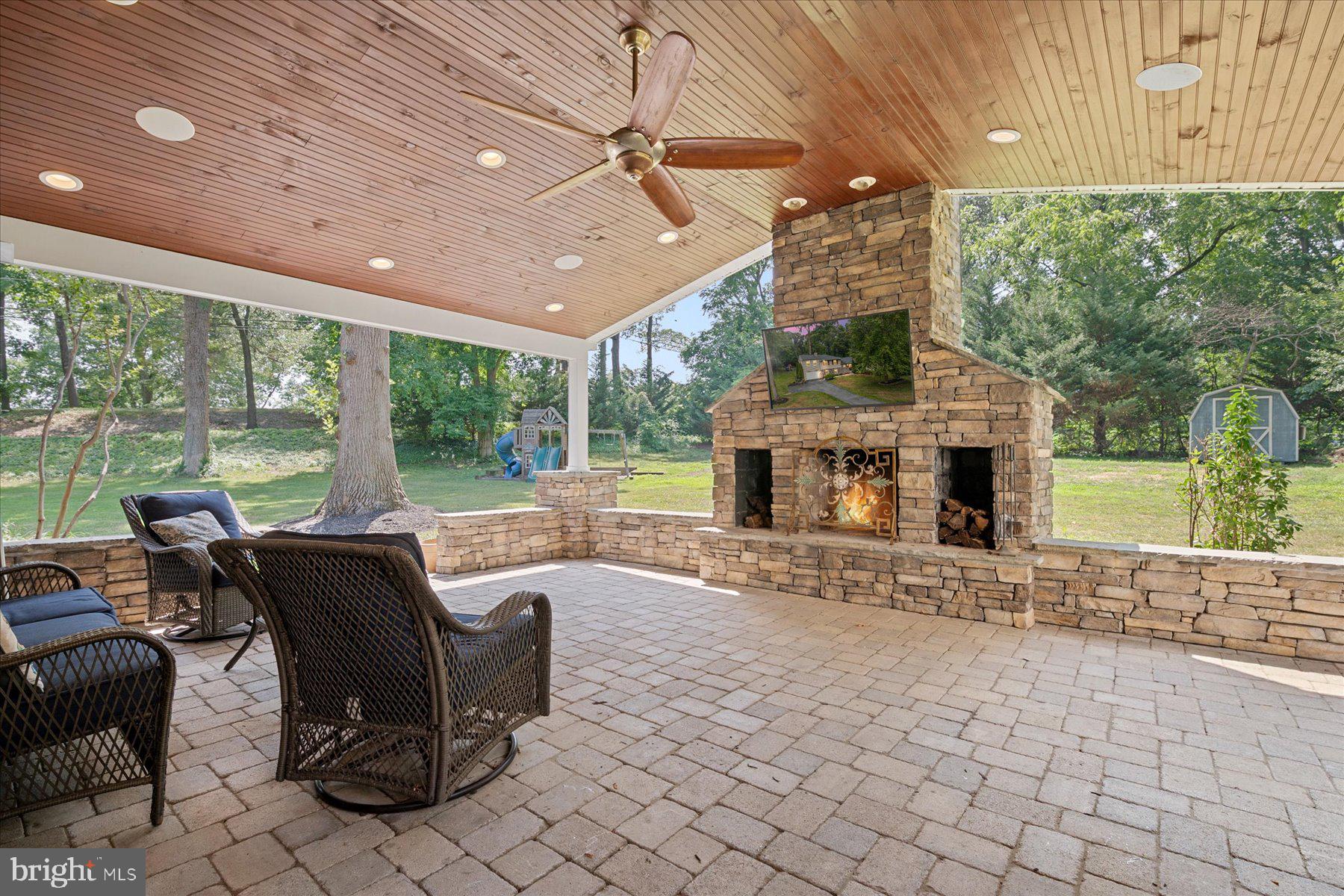 1134 Valley Drive Pasadena, MD 21122 - Photo 19 of 61