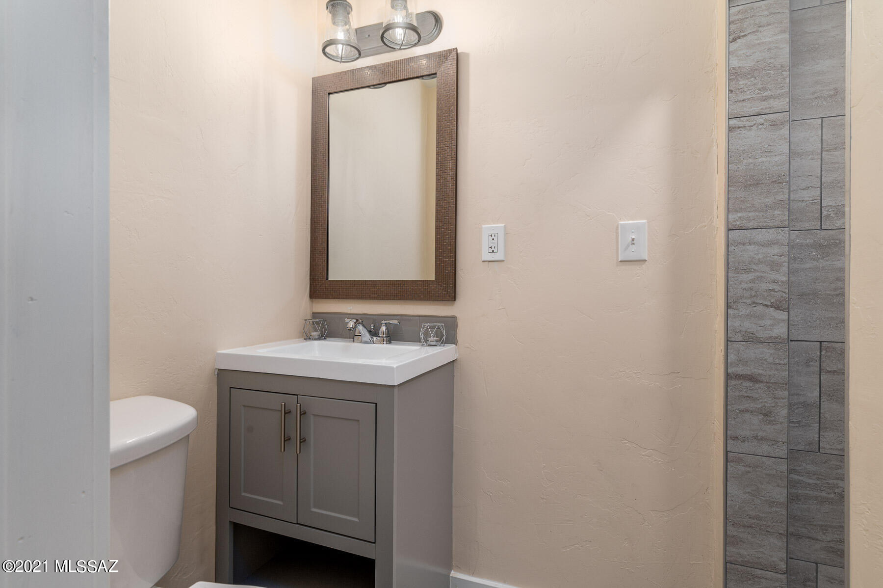 2041 East Rennoc Stravenue Tucson, AZ 85719 - Photo 31 of 38 Gallery Image 31