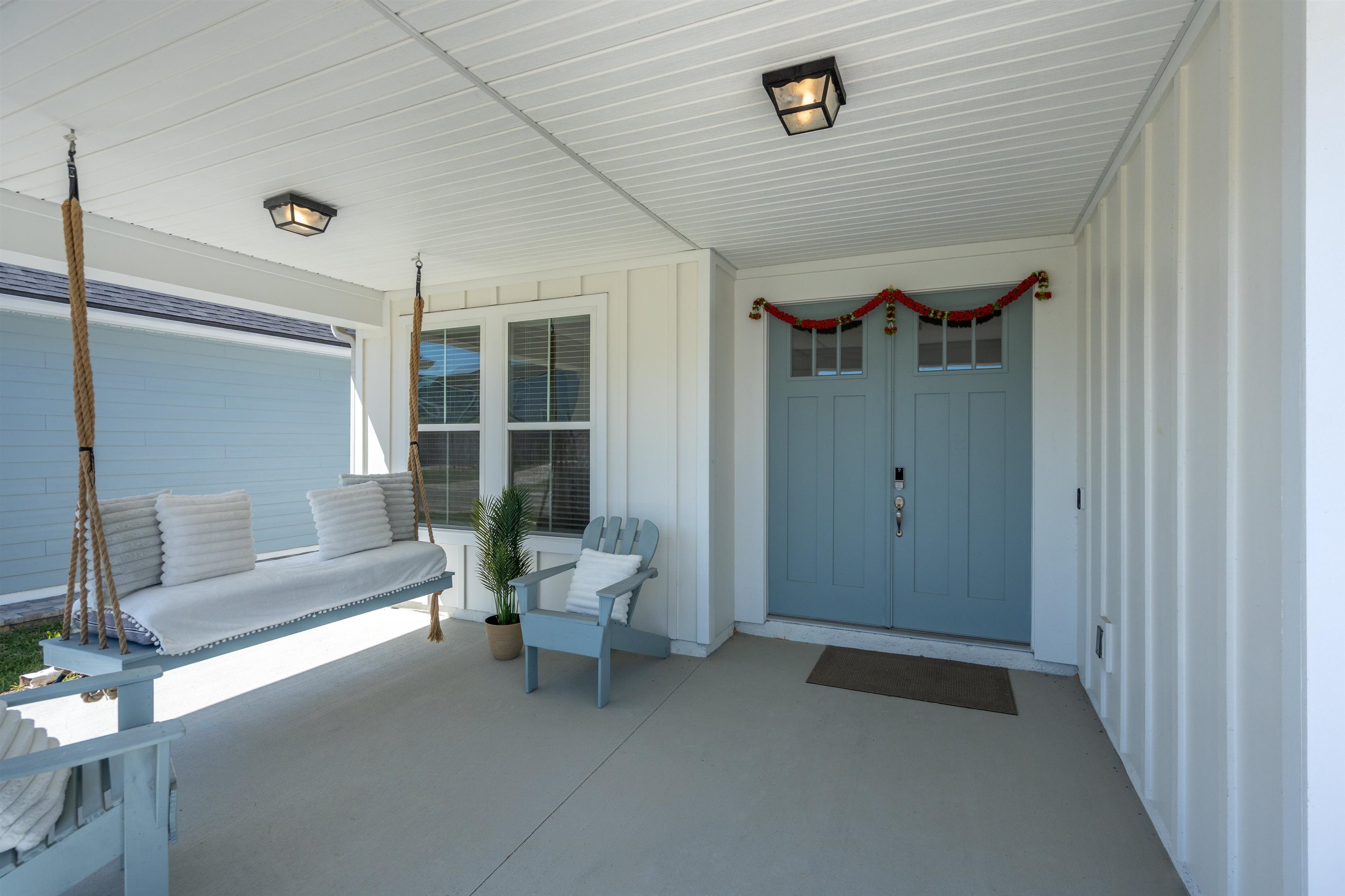 207 Archstone Way St. Augustine, FL 32092 - Photo 3 of 49 a living room with furniture and a window