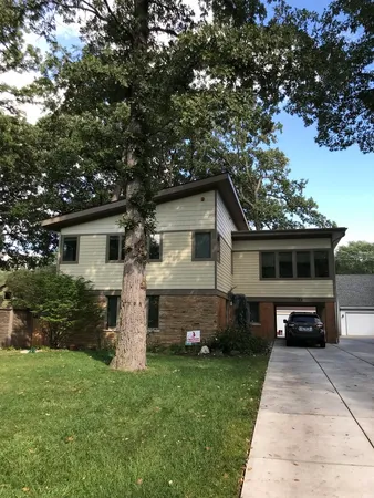 $1,020,000 | 139 Thatcher Avenue, River Forest, IL 60305