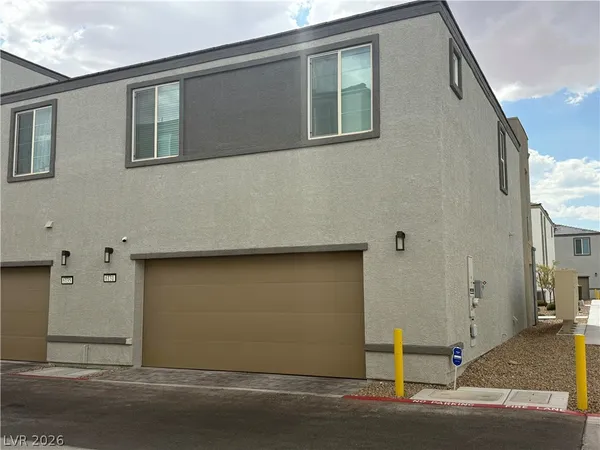 $2,505 | 6131 Garden Oasis Street, Las Vegas, NV 89148