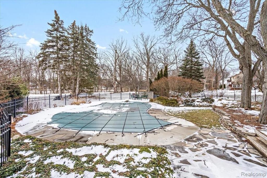 2675 Tower Hill Lane Rochester Hills, MI 48306 - Photo 39 of 44