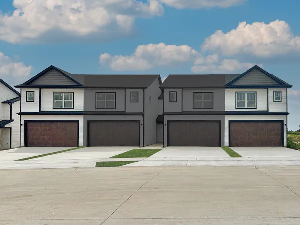 $300,638 | 5266 Polster Place, Bettendorf, IA 52722