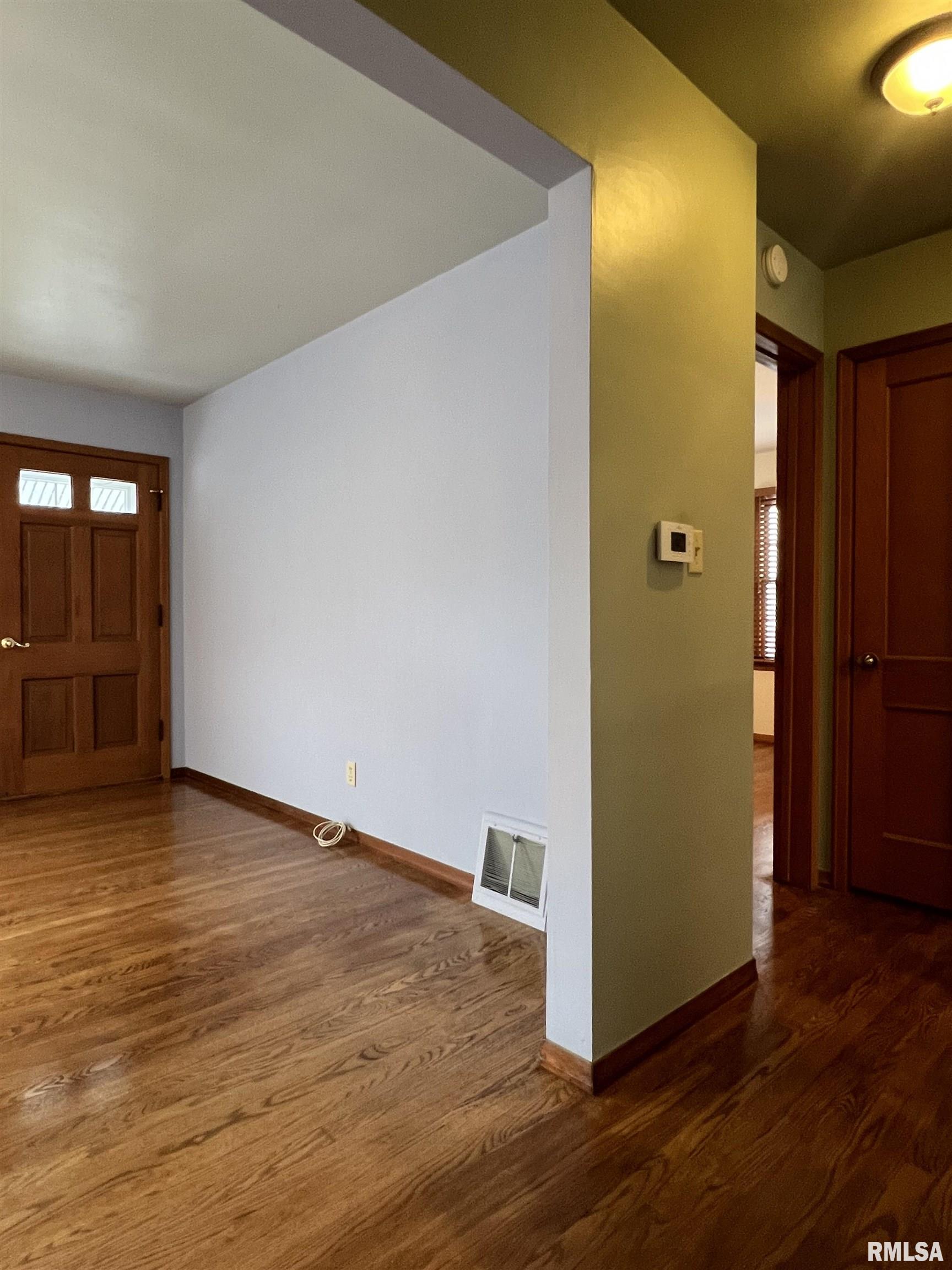 1801 Clay Drive Galesburg, IL 61401 - Photo 20 of 38