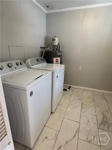 $1,900 | 1714 East 60th Street, Savannah, GA 31404