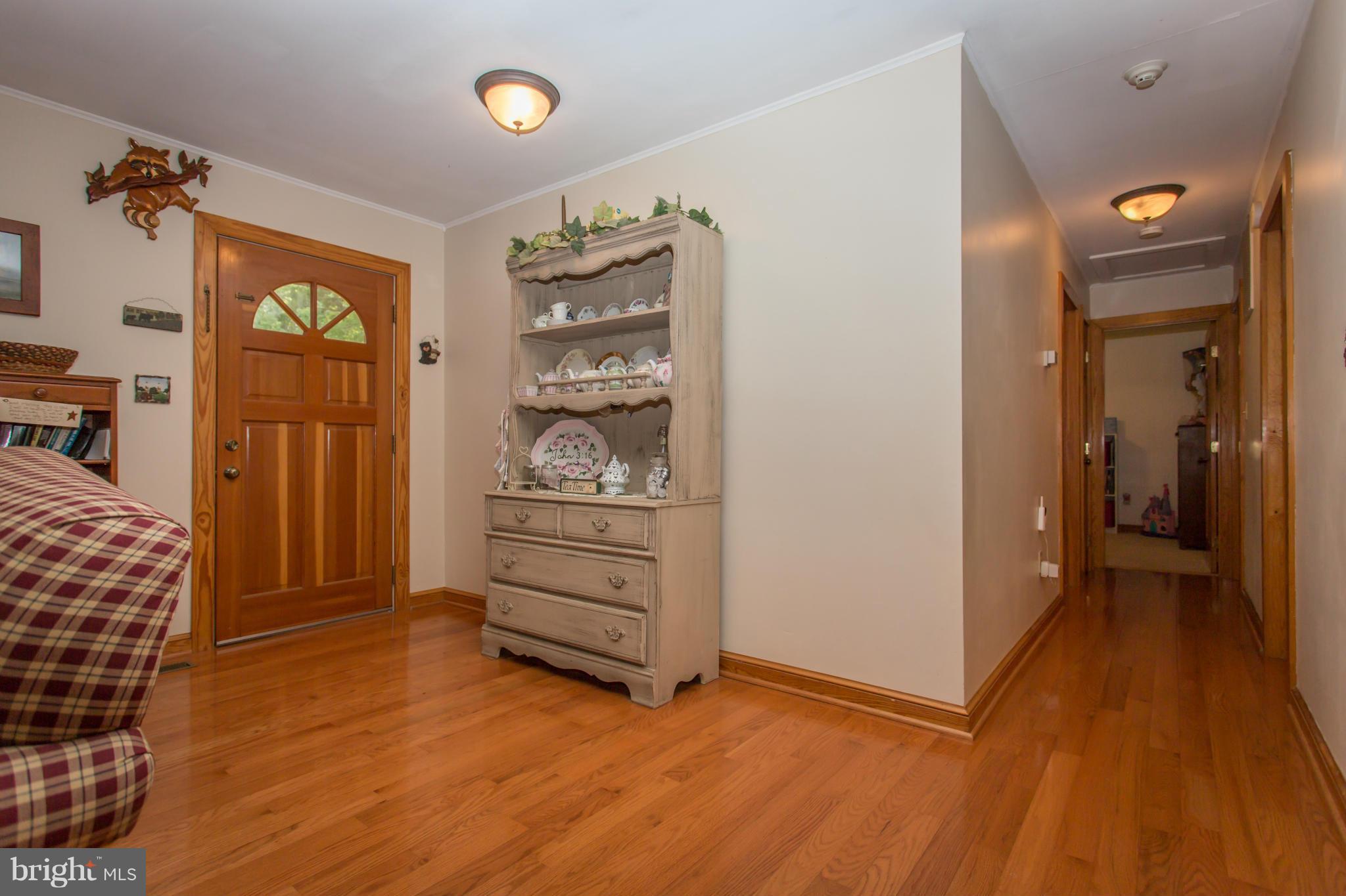 9601 Fairview Road Partlow, VA 22534 - Photo 9 of 29 Interior (General)