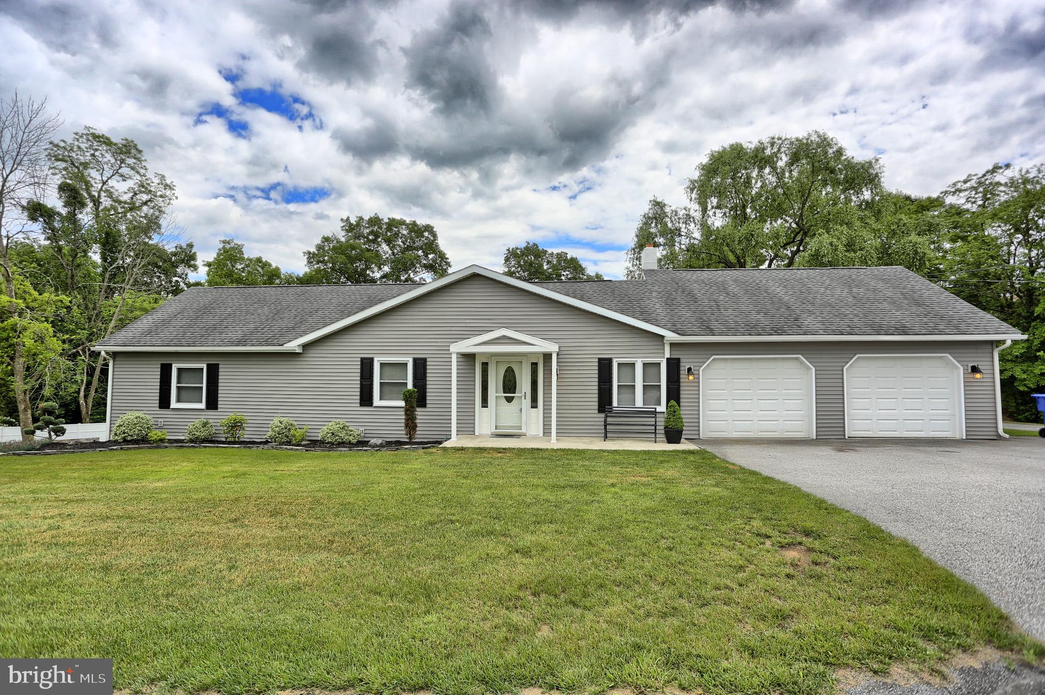 120 North Middleton Road Carlisle, PA 17013 - Photo 1 of 56 Gallery Image 1