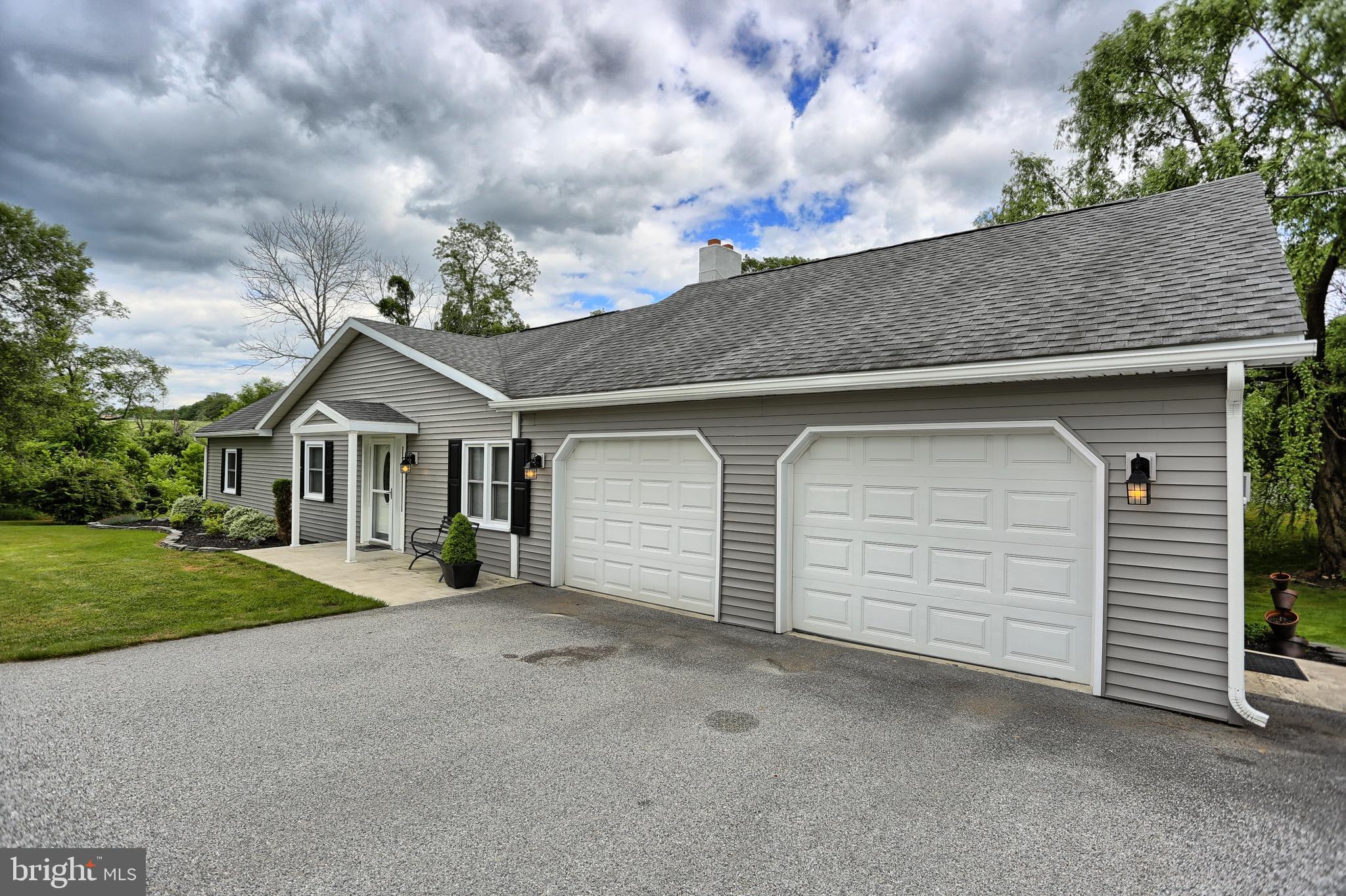 120 North Middleton Road Carlisle, PA 17013 - Photo 3 of 56 Gallery Image 3