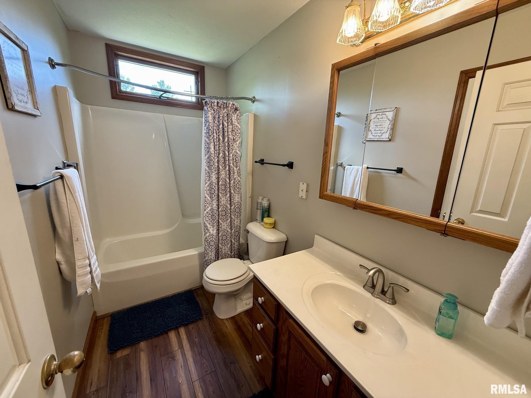 604 North Main Street Athens, IL 62613 - Photo 21 of 31 Gallery Image 21