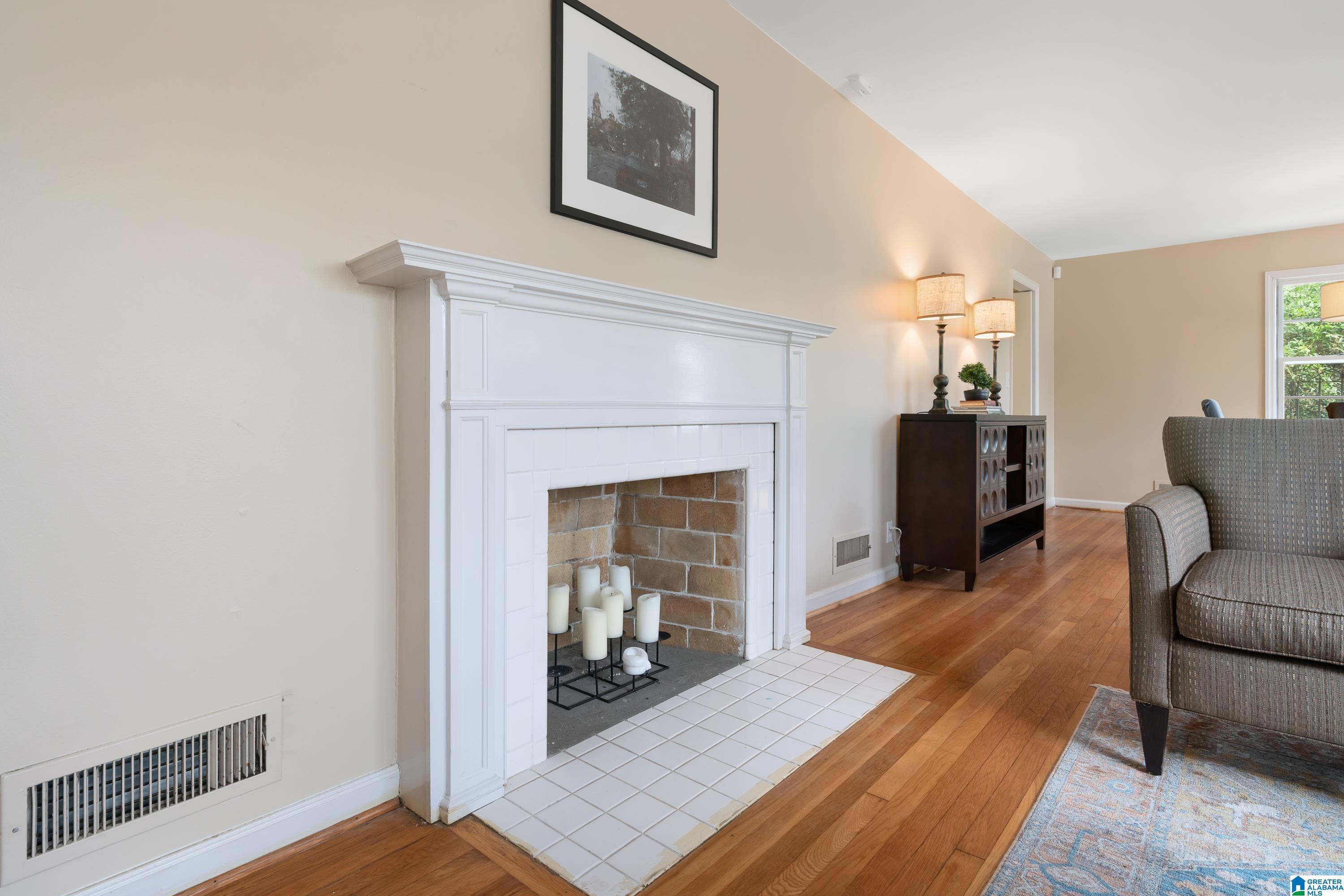 708 Warwick Road Birmingham, AL 35209 - Photo 6 of 32