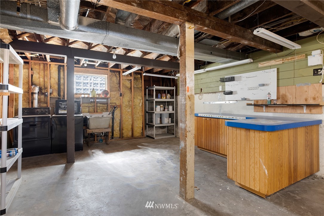 1614 Oakes Avenue Everett, WA 98201 - Photo 22 of 26 a view of storage and utility room