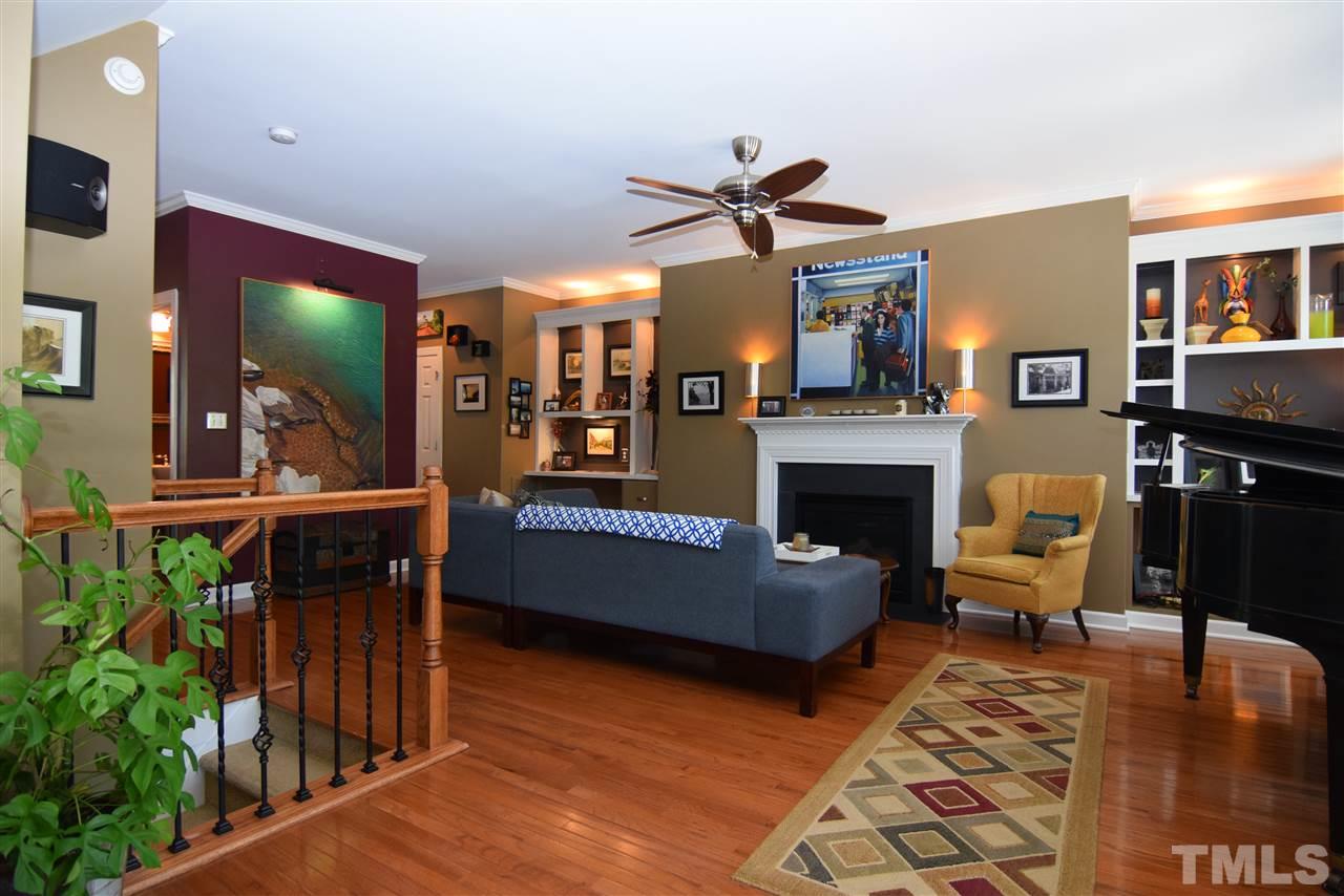 3505 Edgemont Drive Raleigh, NC 27612 - Photo 2 of 25 Gallery Image 2