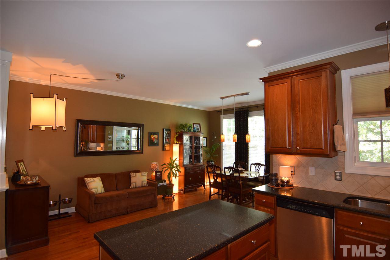 3505 Edgemont Drive Raleigh, NC 27612 - Photo 10 of 25 Gallery Image 10