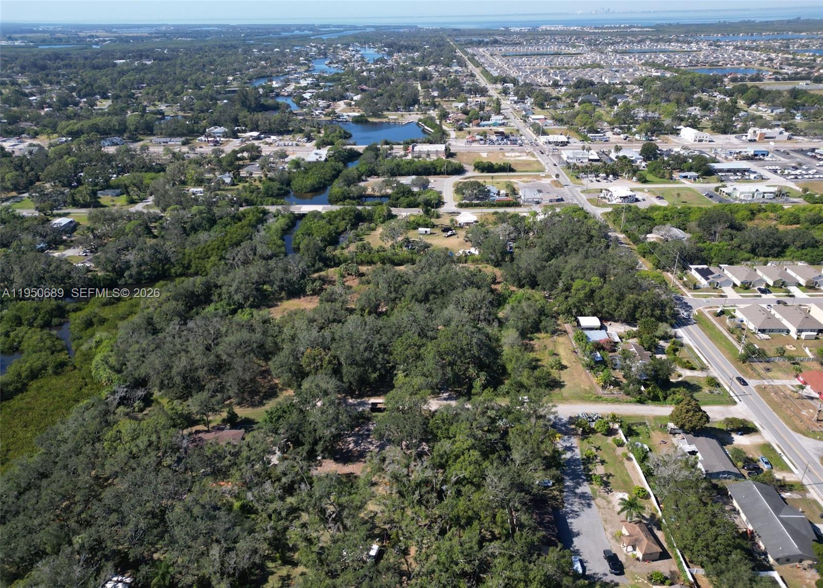 301 East Shell Point Road, Unit 77 Ruskin, FL 33570 - Photo 32 of 36