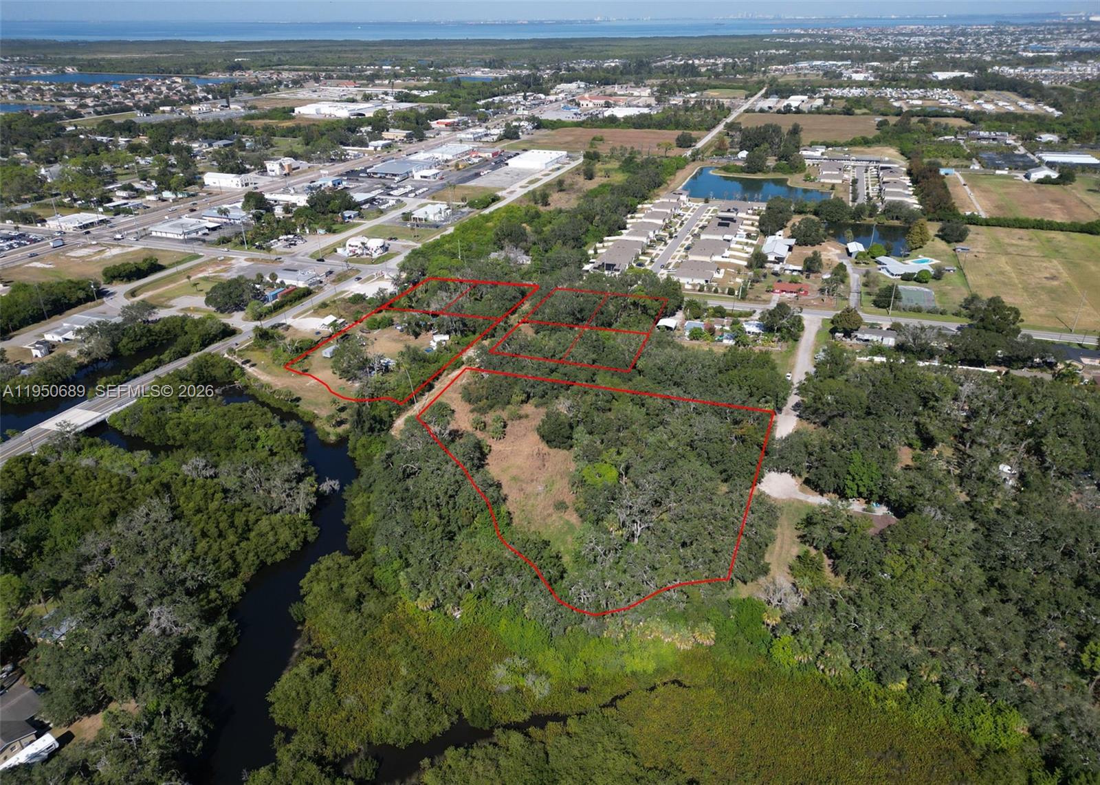 301 East Shell Point Road, Unit 77 Ruskin, FL 33570 - Photo 7 of 36