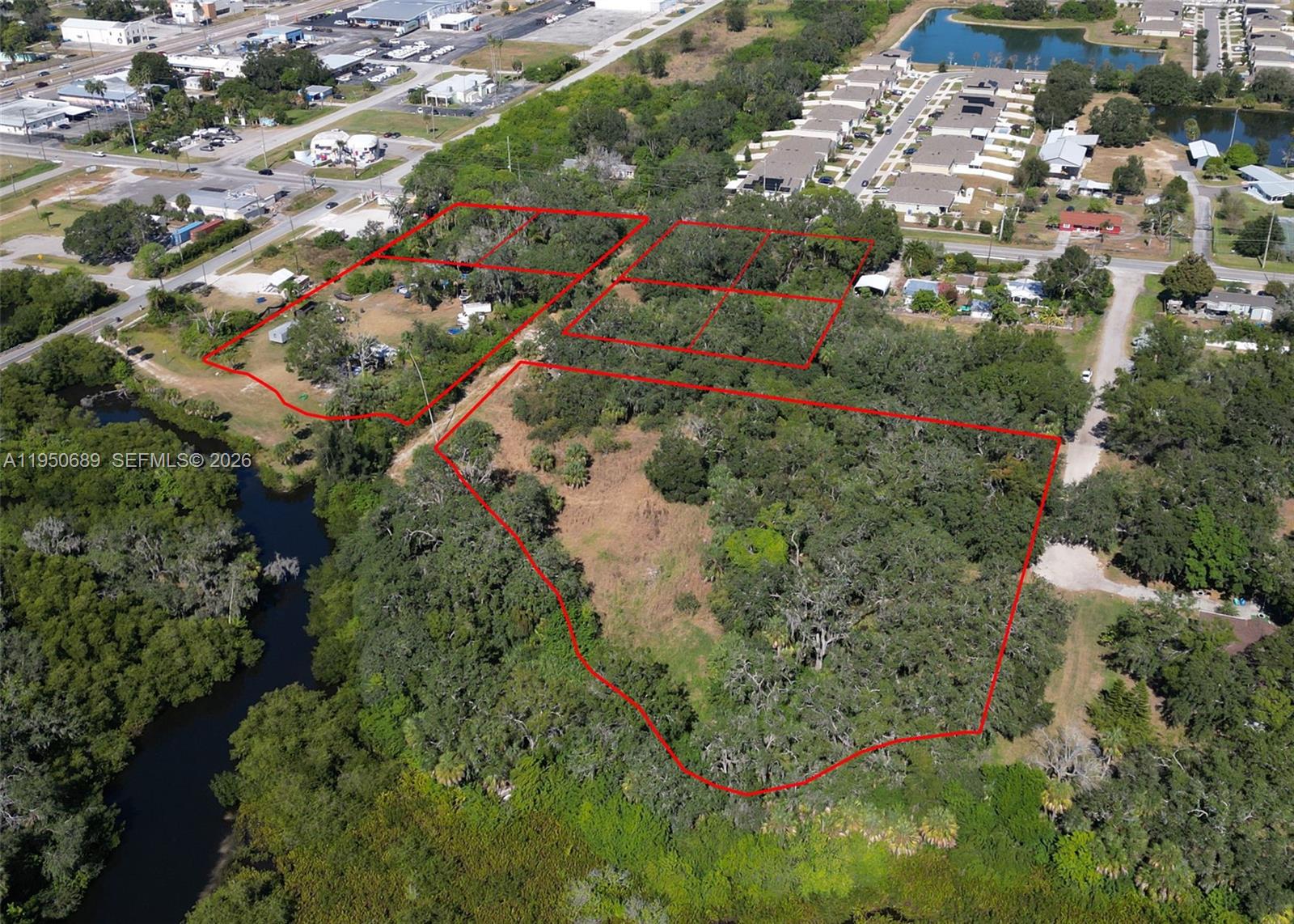 301 East Shell Point Road, Unit 77 Ruskin, FL 33570 - Photo 9 of 36