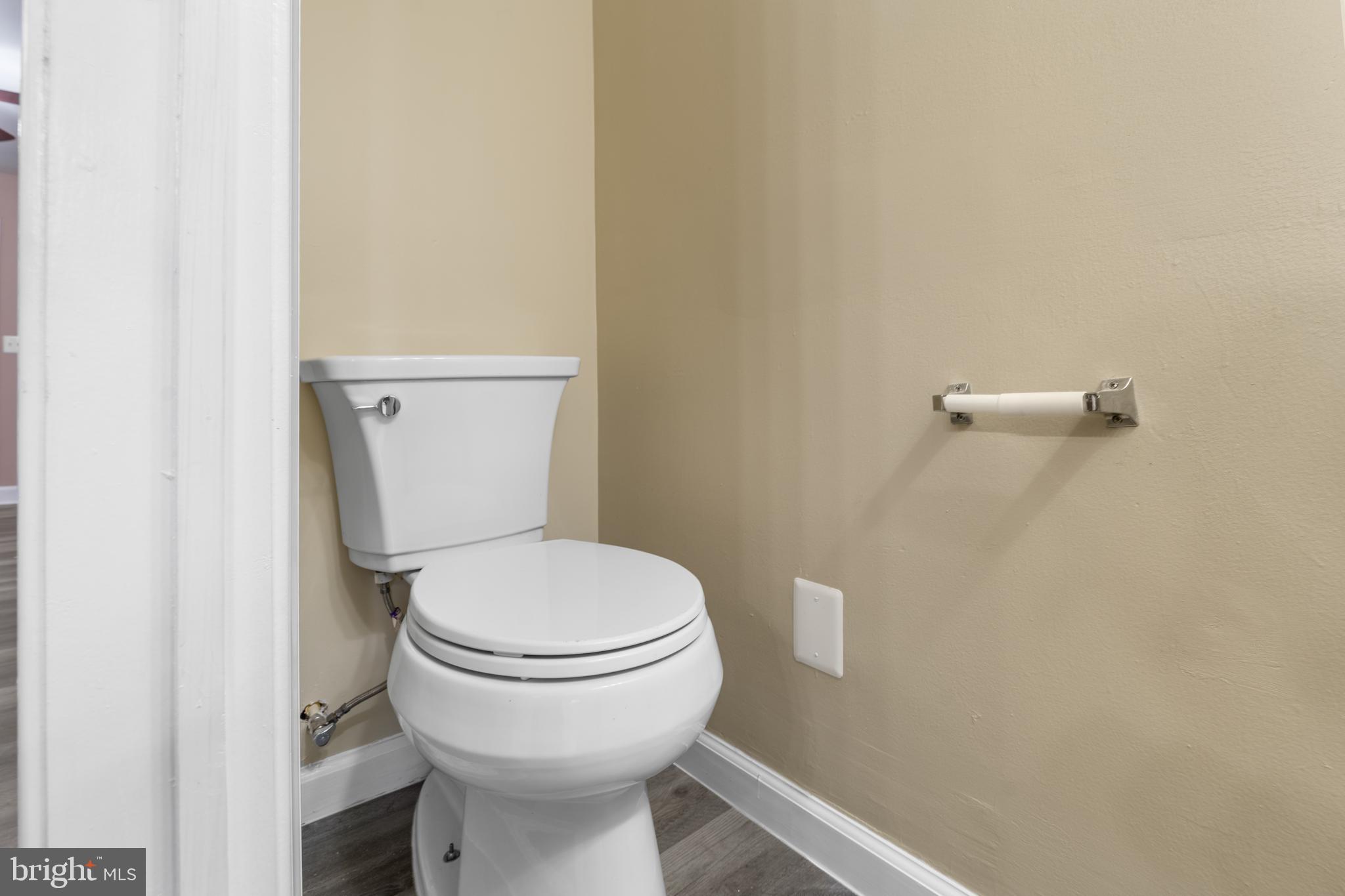 1613 R Street Southeast Washington, DC 20020 - Photo 19 of 34