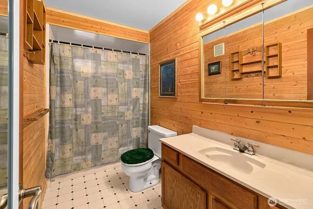 a view of outdoor with green space