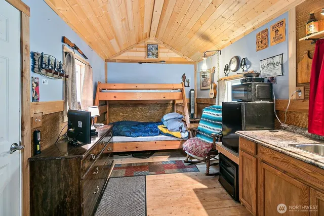 $1,490,000 | 8643 Winslow Drive Southwest, Olympia, WA 98512