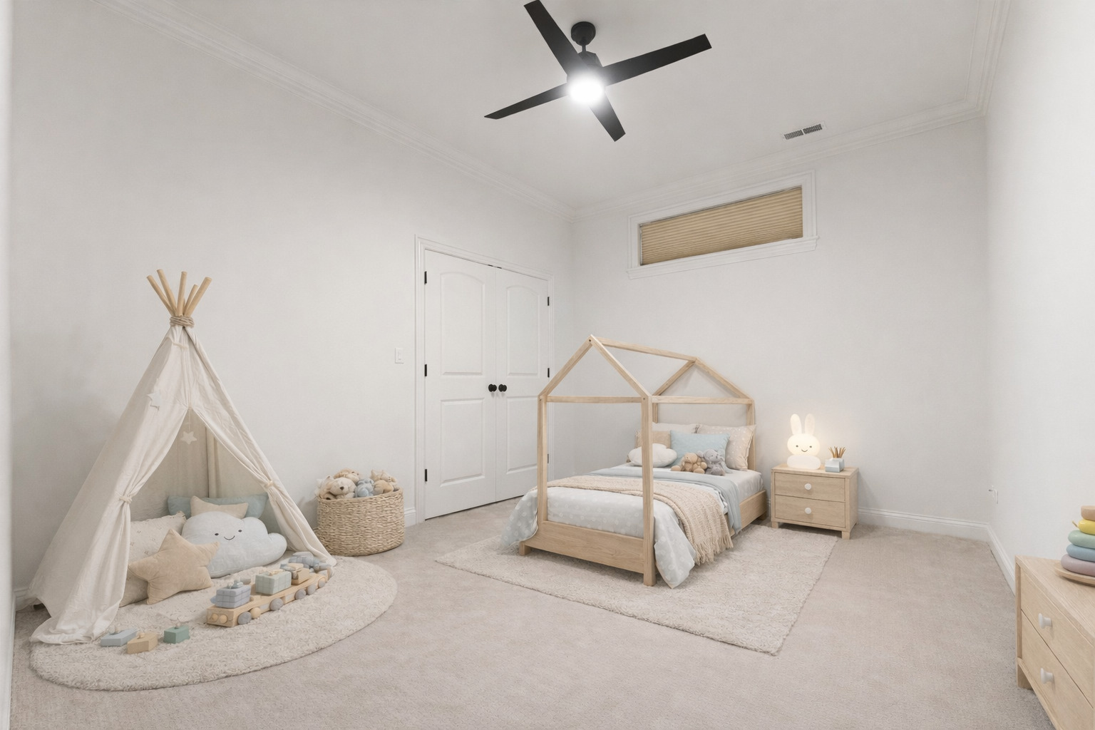 3716 North Kenmore Avenue, Unit 1 Chicago, IL 60613 - Photo 16 of 26 a bedroom with a bed and white walls