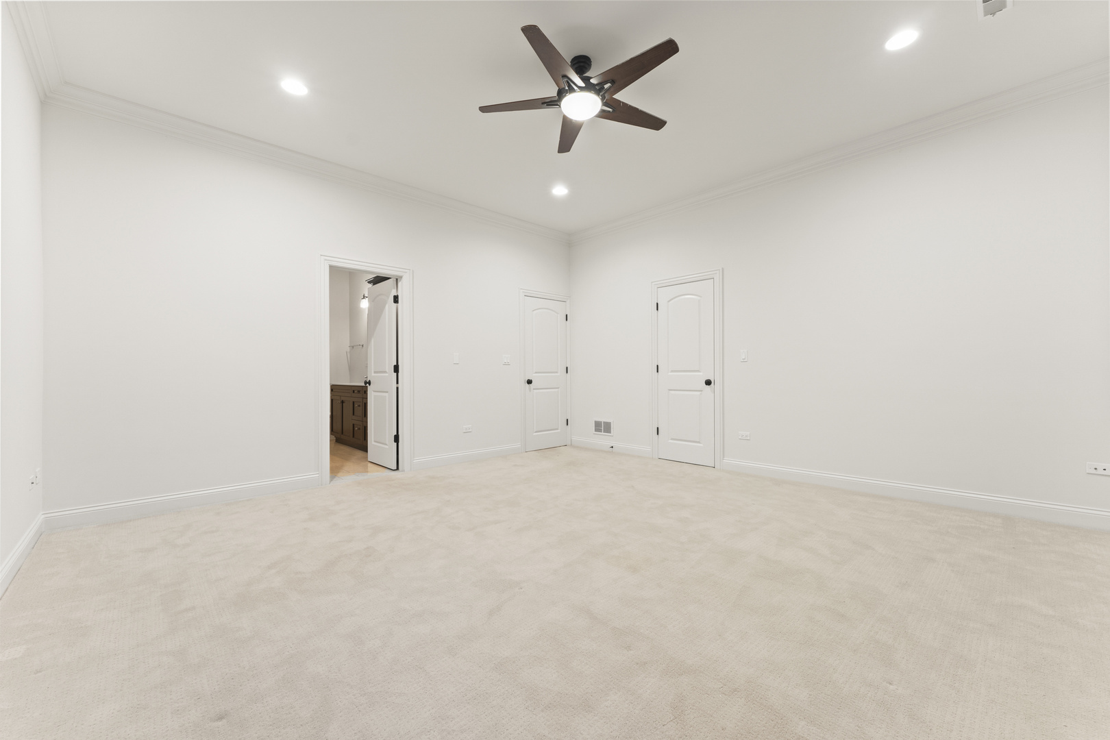 3716 North Kenmore Avenue, Unit 1 Chicago, IL 60613 - Photo 18 of 33 a view of an empty room